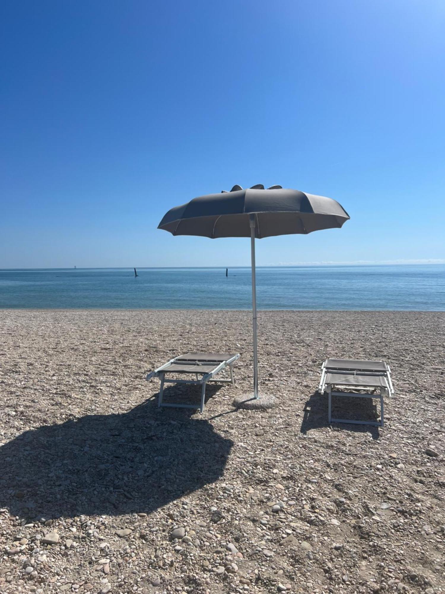 Cinziahome Boutique B&B Lido di Fermo Bagian luar foto